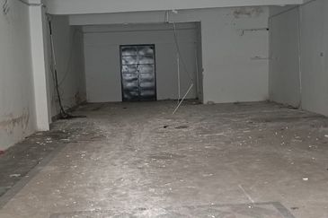 Jalan Kenari, Bandar Puchong Jaya