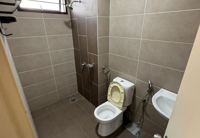 Glomac Lakeside Residences