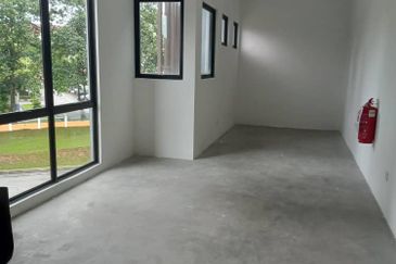 For Rent Le Pavilion Exchange Small office @ Bandar Puteri Puchong