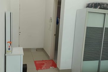 La Thea Residences @ 16 Sierra