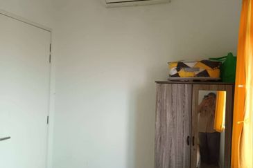 La Thea Residences @ 16 Sierra