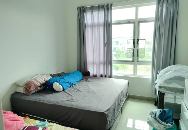 La Thea Residences @ 16 Sierra