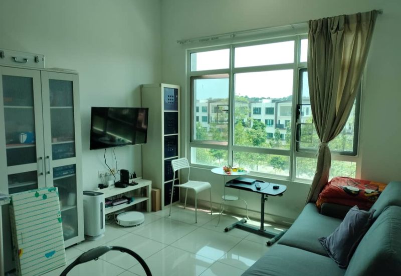 La Thea Residences @ 16 Sierra