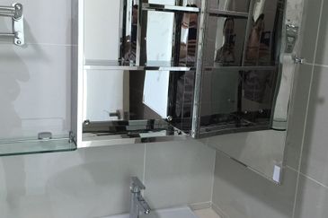 La Thea Residences @ 16 Sierra