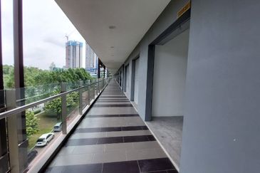 Le Pavilion Exchange Small office @ Bandar Puteri Puchong