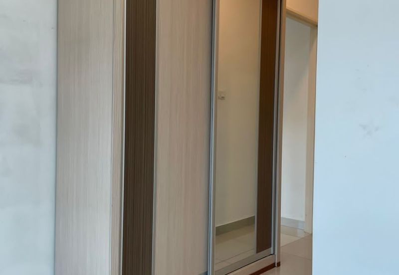 La Thea Residences @ 16 Sierra