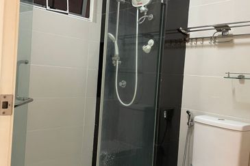 La Thea Residences @ 16 Sierra