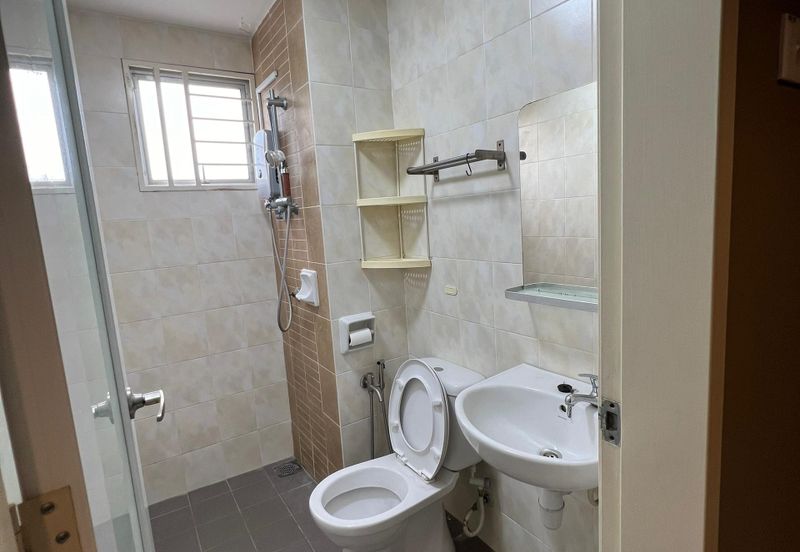 Puteri Bayu Apartment