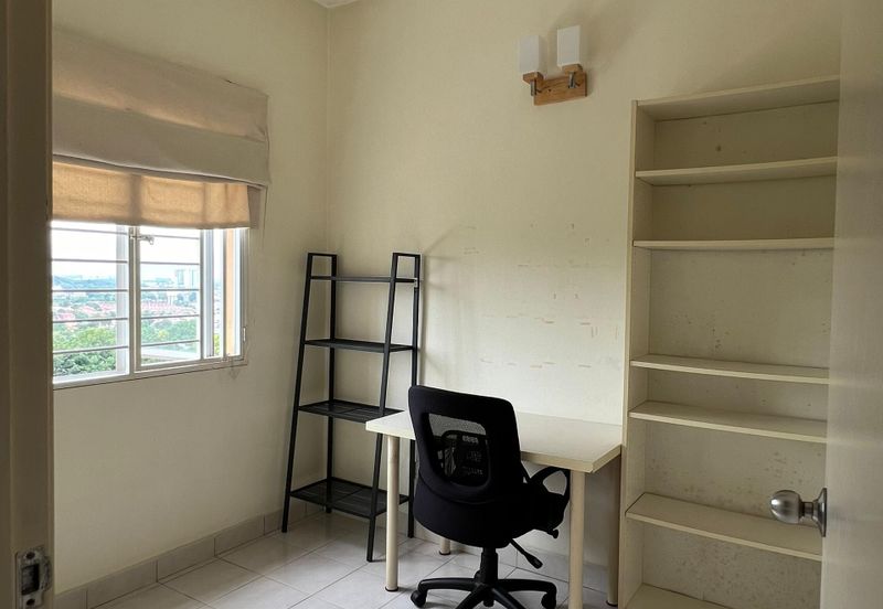 Puteri Bayu Apartment