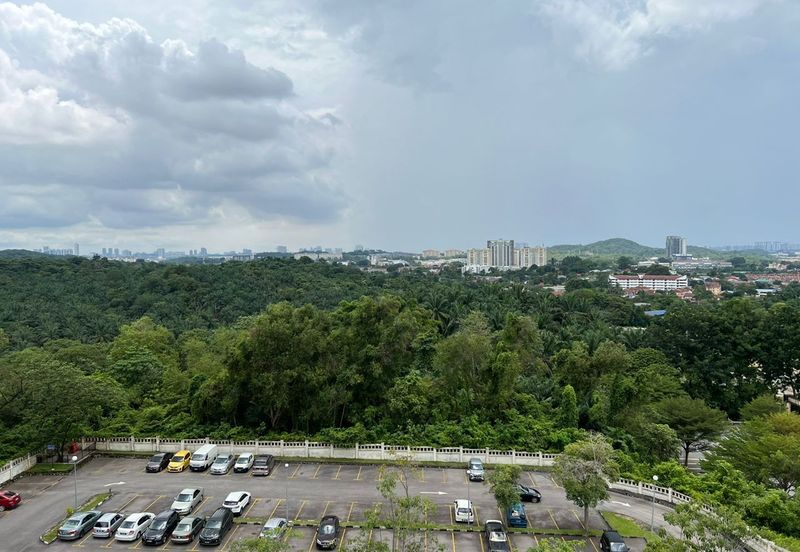 Puteri Bayu Apartment