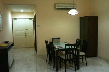 Suasana Sentral Condominium