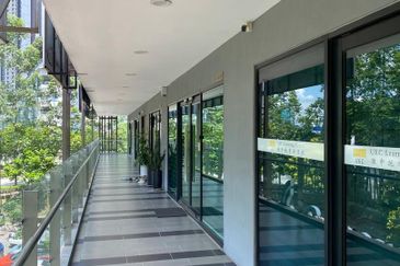 Le Pavilion Shop Office @ Bandar Puteri Puchong