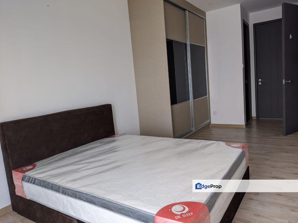 Emporis, Selangor, Kota Damansara