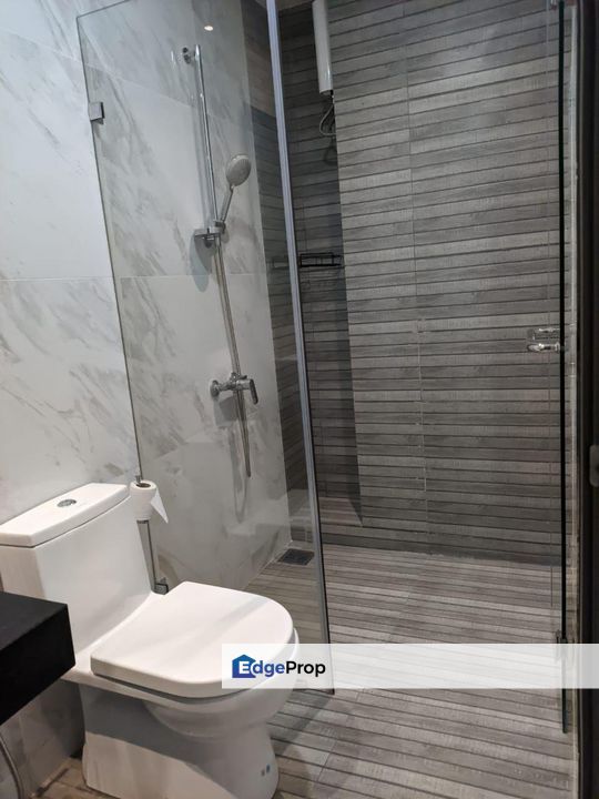 Emporis, Selangor, Kota Damansara