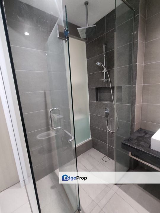 Kota Damansara Tropicana Garden Arnica Golf View linked to Surian MRT, Selangor, Tropicana