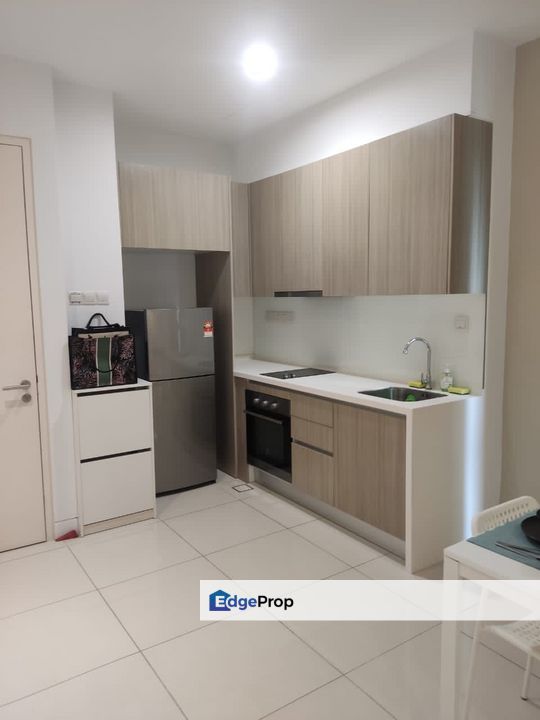 Kota Damansara Tropicana Garden Arnica Golf View linked to Surian MRT, Selangor, Tropicana