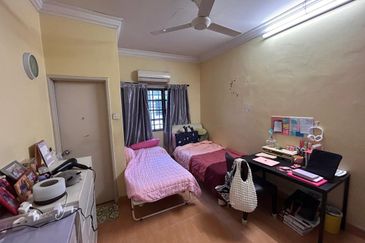 Bandar Sri Damansara Sd8 2 Storey Terrace for Sale