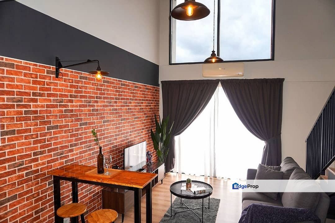 Kota Damansara Emporis Soho Duplex Nicely Renovated near MRT for Rent, Selangor, Kota Damansara