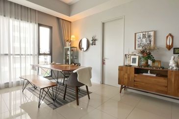 Dianthus @ Tropicana Gardens