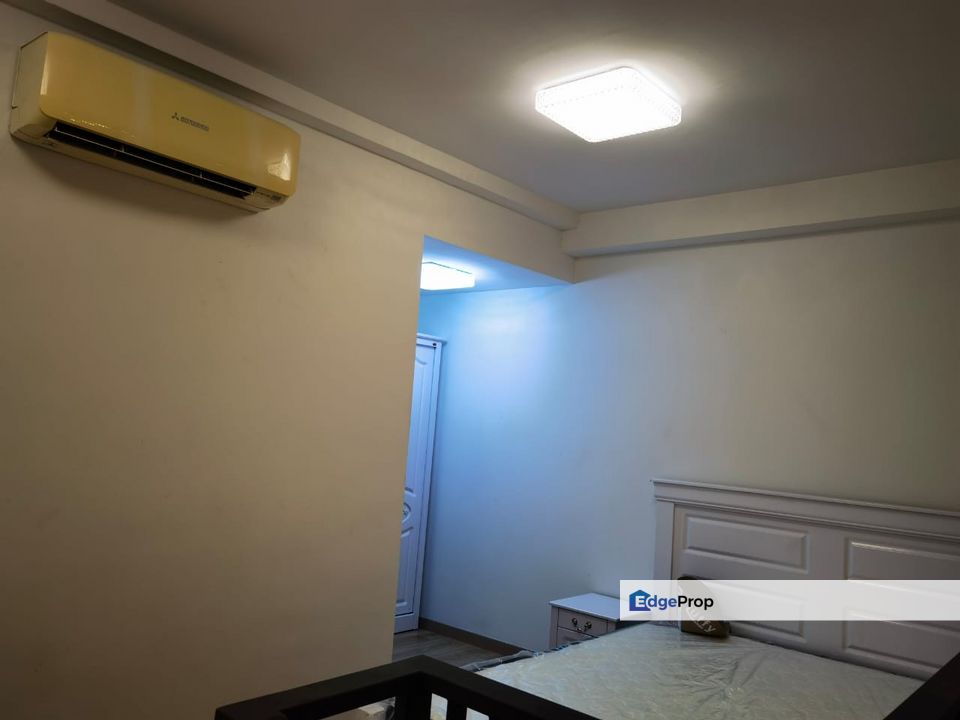 Kota Damansara Emporis Soho Duplex Unblock View Near to MRT, Selangor, Kota Damansara