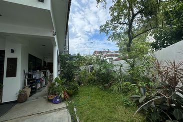 Seksyen 11, Kota Damansara