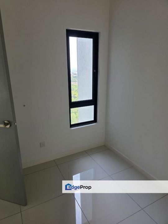 Kota Damansara Mahogany Residences Partly Furnished for Rent, Selangor, Kota Damansara