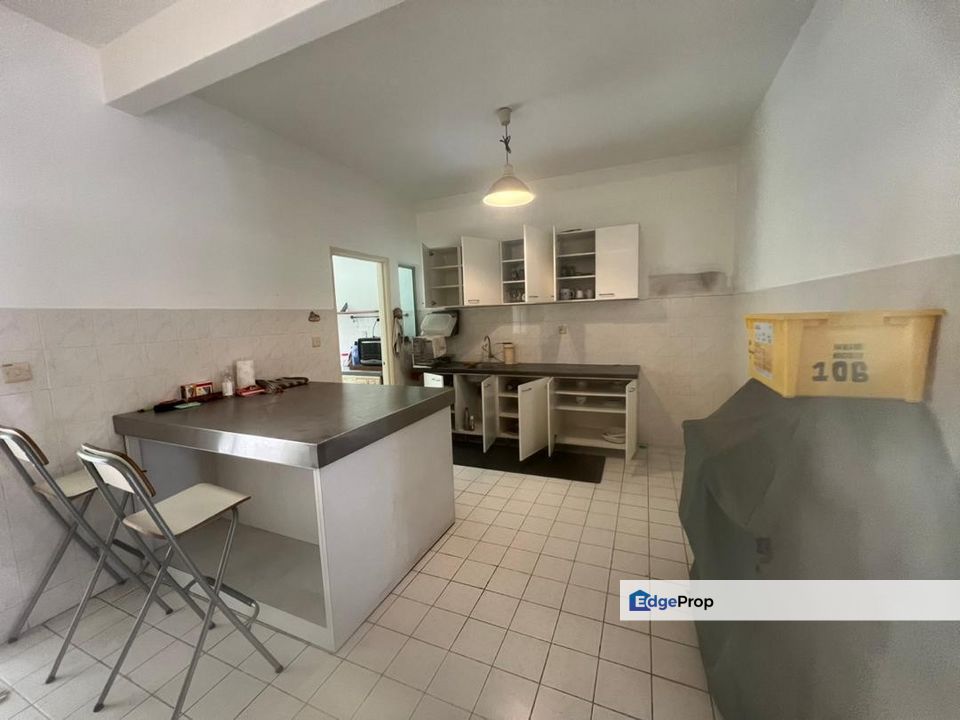 Kota Damansara Section 5 Double Storey House for Rent, Selangor, Kota Damansara