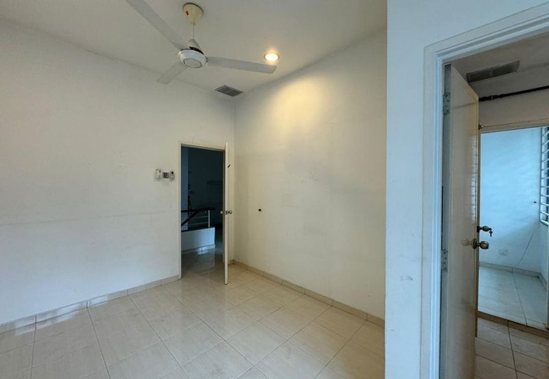 Kota Damansara Double Storey House for Rent