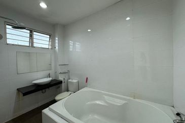 Kota Damansara Double Storey House for Rent