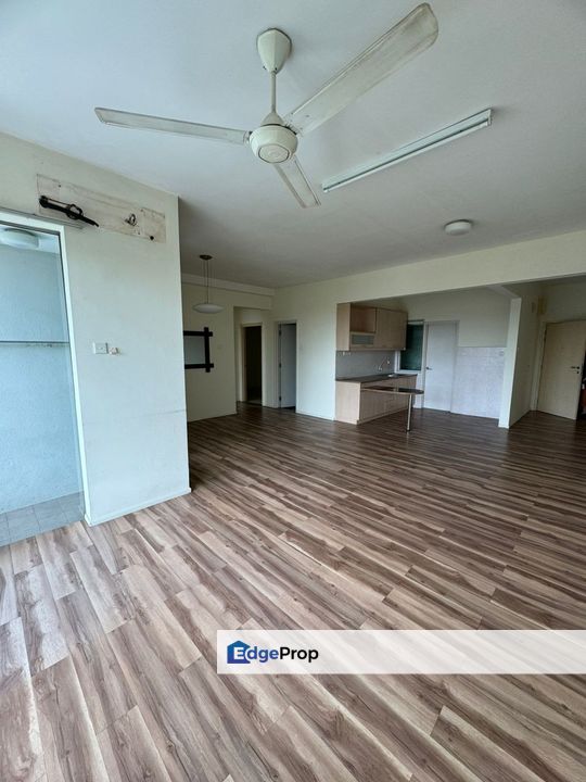 Kota Damansara Casa Indah 2 Facing Golf View Unit for Sale, Selangor, Tropicana