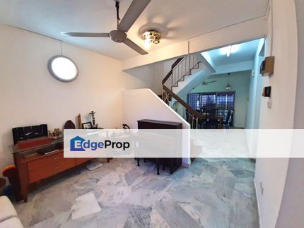 Kota Damansara Seksyen 6 Jalan Cecawai Double Storey House for Sale, Selangor, Kota Damansara
