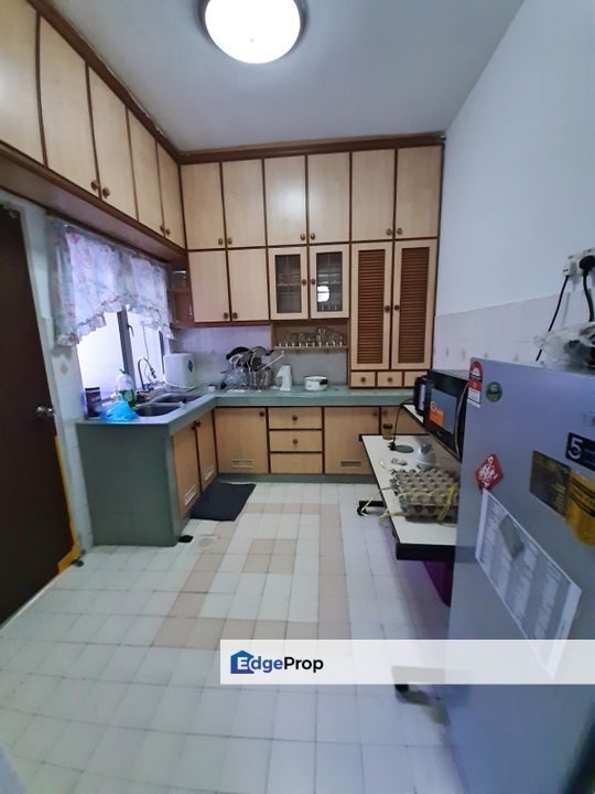 Kota Damansara Seksyen 6 Section 6 Double Storey House for Rent, Selangor, Kota Damansara