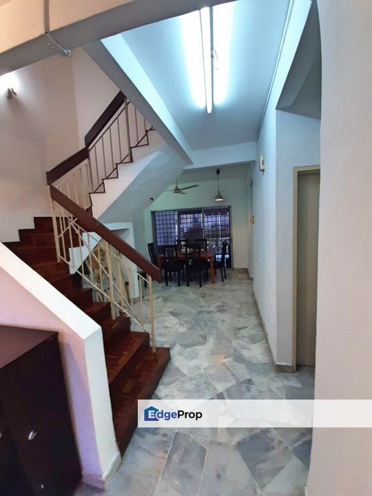 Kota Damansara Seksyen 6 Section 6 Double Storey House for Rent, Selangor, Kota Damansara