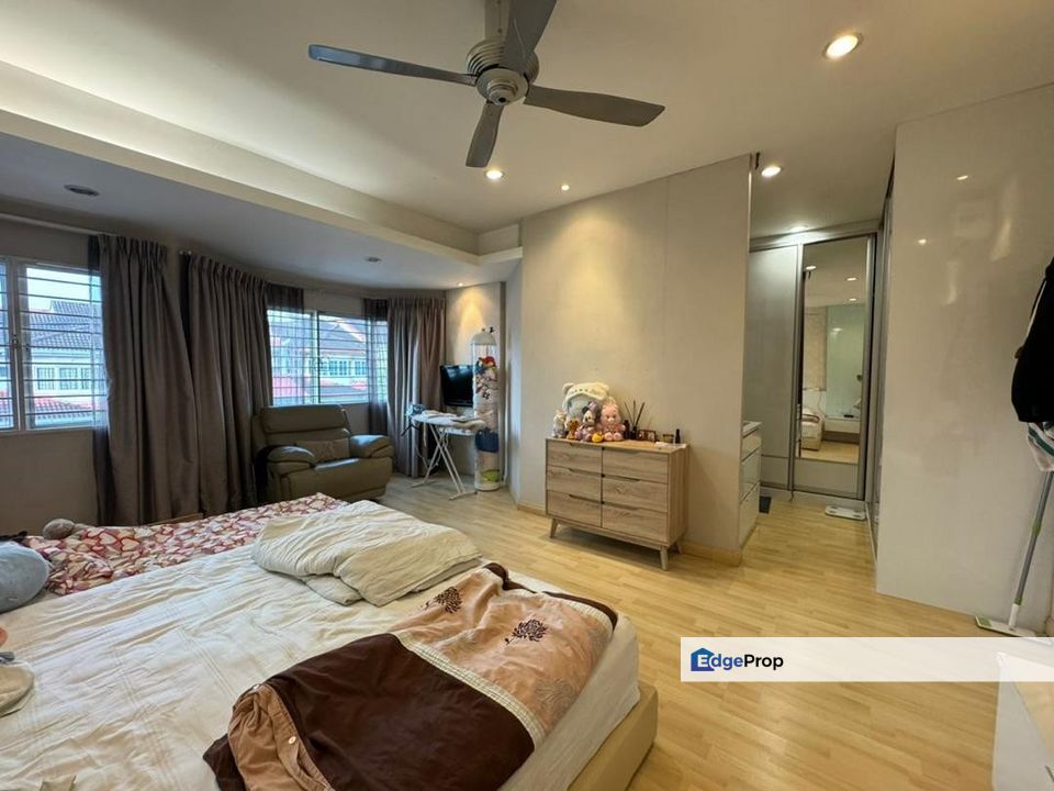 Kota Damansara Section 5 Sepah Puteri Double Storey Terrace House, Selangor, Kota Damansara