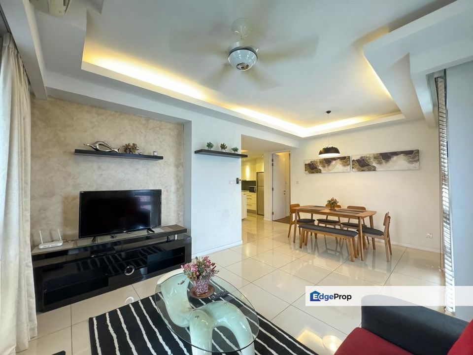 Kota Damansara Cascades Residency Corner Unit Walking Distance to MRT, Selangor, Kota Damansara