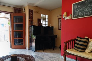 Bandar Sri Damansara 2 1/2 Storey Terrace for Sale