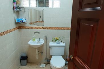 Bandar Sri Damansara 2 1/2 Storey Terrace for Sale