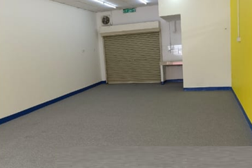 1 Storey Shop Seksyen 8 Kota Damansara for Sale