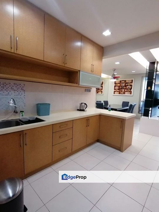 Kota Damansara Casa Indah 2 Condo 5 min Walking Distance to Surian MRT, Selangor, Tropicana