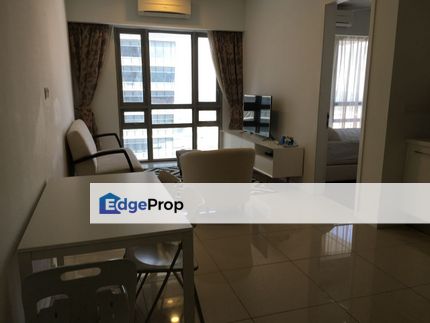 Kota Damansara Cascade Residency High Floor Walking Distance to MRT, Selangor, Kota Damansara