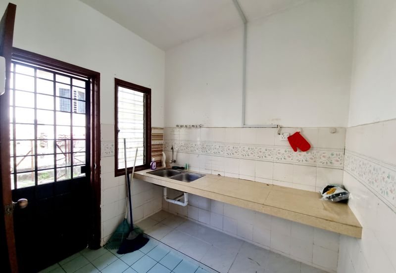 Persiaran Puncak Alam 5 