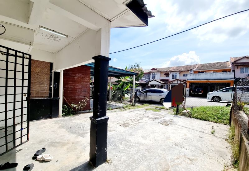 Persiaran Puncak Alam 5 