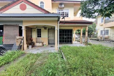 Persiaran Puncak Alam 2 