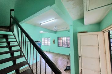 Persiaran Puncak Alam 2 