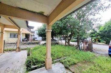 Persiaran Puncak Alam 2 