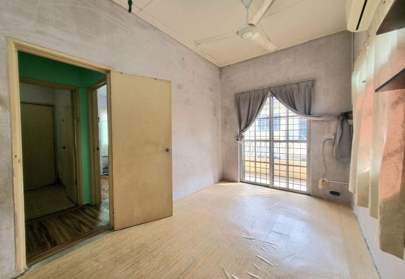 Persiaran Puncak Alam 2 