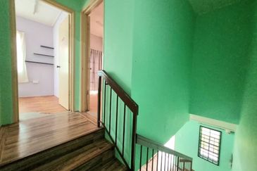 Persiaran Puncak Alam 2 