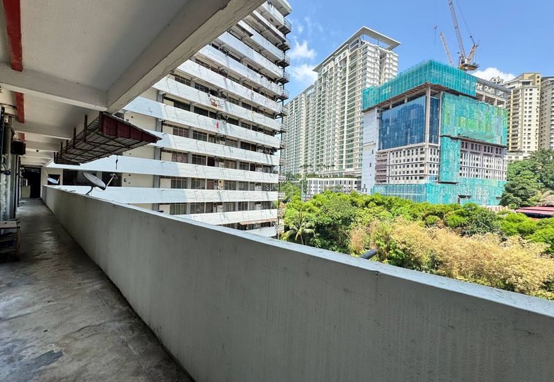 Flat PKNS, Kampung Kerinchi