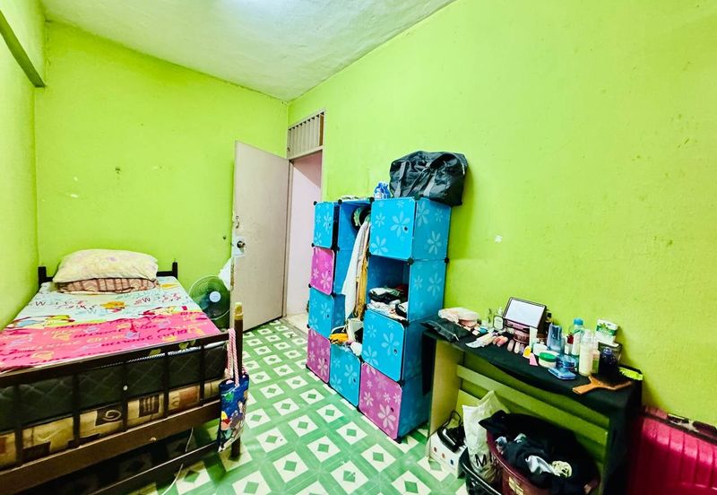 Flat PKNS, Kampung Kerinchi