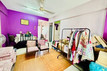 Flat PKNS, Kampung Kerinchi